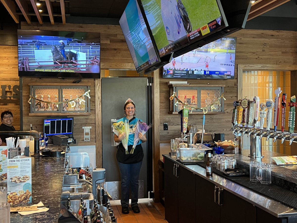 From hiring <a href="/jordynleighannn/">Jordyn Cobble</a> to watching her guests tell us how much they will miss her on her last night. It’s has been an honor sweet girl, I don’t have favorites, but if I did… Once a Chilihead always a Chilihead 🙃 <a href="/VirellaJon/">Jon-Paul Virella Pérez</a> <a href="/debbie_shonk/">Debbie Shonk</a>