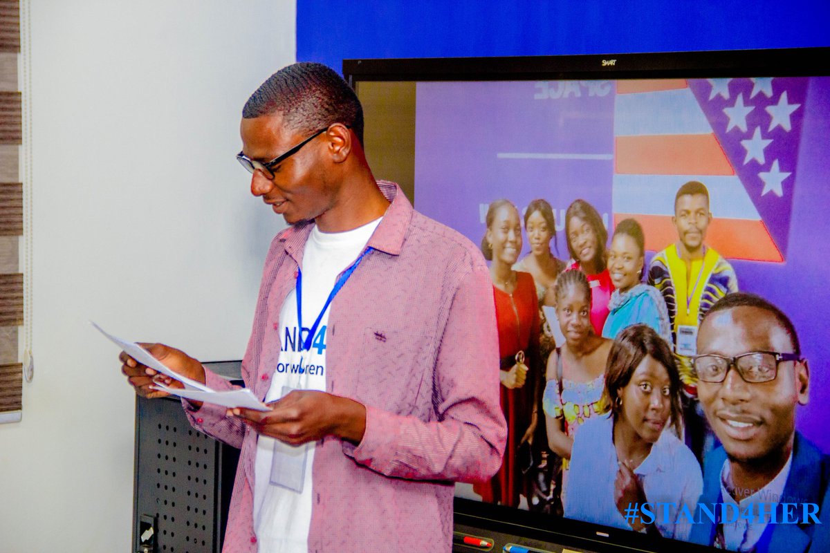 urcin_banza's tweet photo. Day1: 2 August 2023
#STAND4HER: #Leadership &amp; #Entrepreneurship training for YOUNG WOMEN LEADERS

By Mr @urcin_banza &amp; Mrs Shekinah KANDOWA

 @YaliRDC @YALIRLCALUMNICD @YALIRLCEA @YALIAlumniKe @YALIRLCAlumniUg @ECAatState @USEmbKinshasa @unitedpeople36  @ONUFemmes @WashFellowship https://t.co/SEh8bY7Z0r