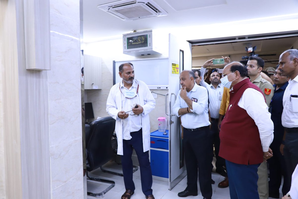 Lok Nayak Hospital tweet media