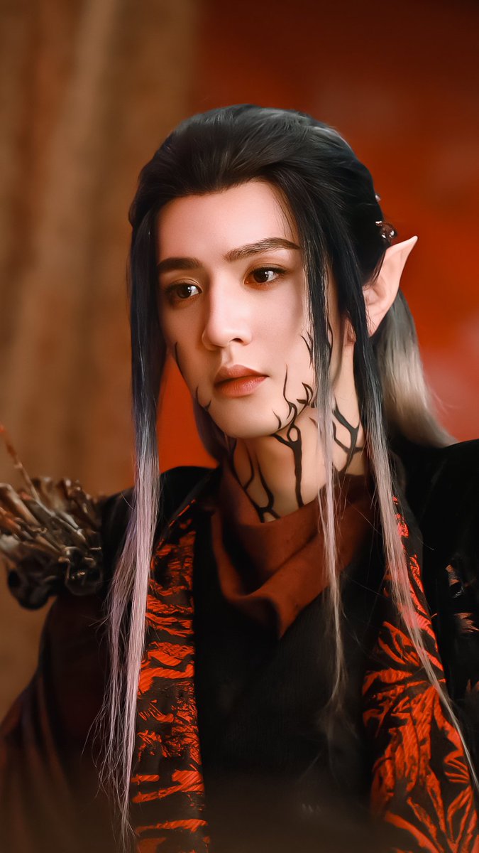 whited_79's tweet photo. Some of my favourite Kui Mu Lang shots.
#ChenZheyuan
#ThePrincessAndTheWerewolf
#GoPrincessGo2 https://t.co/38myZofkJW