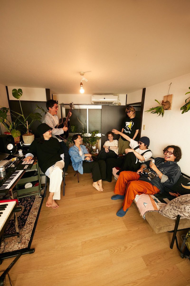 なんと昨日、8/9発売の超有名誌「Fine」9月号にTOKYO RAVE GROUPIEが丸々1ページ取り上げて頂いております。インタビューではこれまでのこと、これからのことを話しています。
これがTRG初の雑誌デビューなので、全国の書店にて是非探してみてください！
<a href="/fine_mag_jp/">Fine</a> #Fine #ファイン #9月号