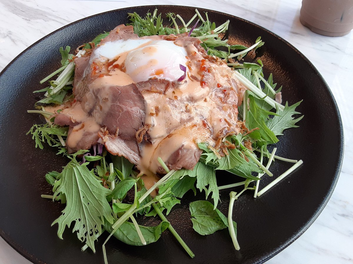 LoveLuv710's tweet photo. 美味しかった、ディノコラボカフェ☕
店内もシャレオツ過ぎて(死語)
凄いオススメ👏✨
まぁ毎回クリームタップリのこの手のドリンクは胃もたれするけど、健康診断、胃はどこも悪くないので、おk🤣
今回の #ディノサファリギガント 推し恐竜はやっぱりコリトサウルス🦖
コースター出た❤ https://t.co/4TAIdeYC4p