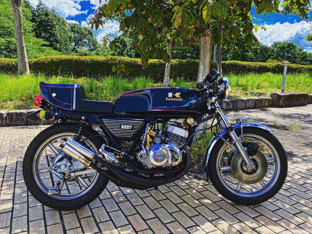 t__3500's tweet photo. KH250カフェレーサー https://t.co/l80Km2GJ36