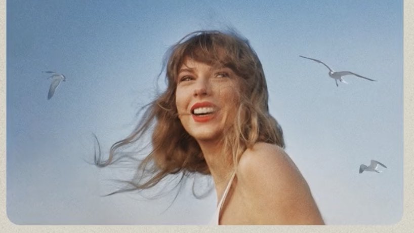 hotmessjunk's tweet photo. 2023 the year of our lord and savior taylor swift https://t.co/4X3NEFSSRF