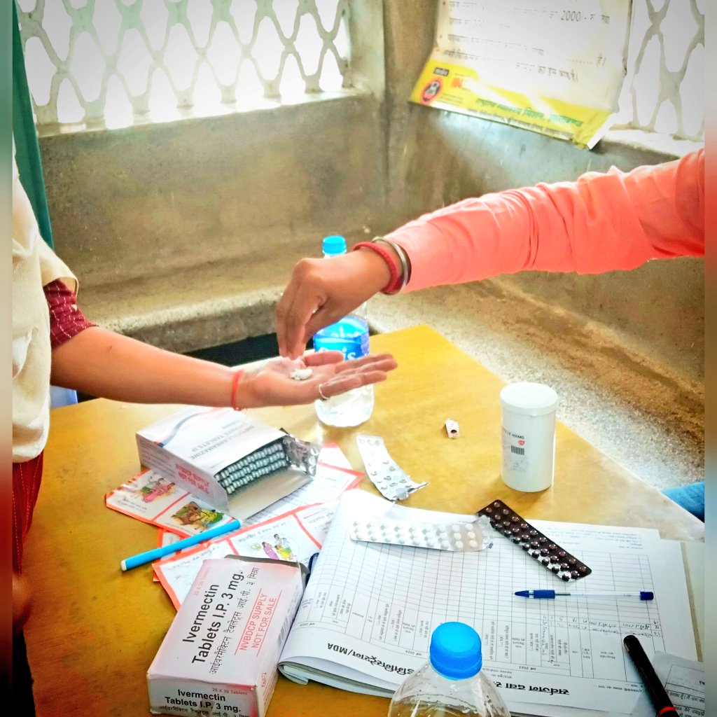 HWC_soharkalan's tweet photo. #National_Deworming_Day🐛
#KrimiMuktBhara
#StayWormFree
📢😯"मैंने फाइलेरिया रोधी दवाई खाई
आपने खाई क्या"?
👭🏃🧑🦽🧑🤝🧑🏃🧑🦯आइए अपने आप को और अपने प्रियजनों को कृमिसंक्रमण एवं लिम्फेटिक फाइलेरिया सेबचाएं🤗
सिमरिया,चतरा झारखंड
@DCChatra
@HLTH_JHARKHAND
@BannaGupta76
@AyushmanHWCs https://t.co/LLnhin8w5E