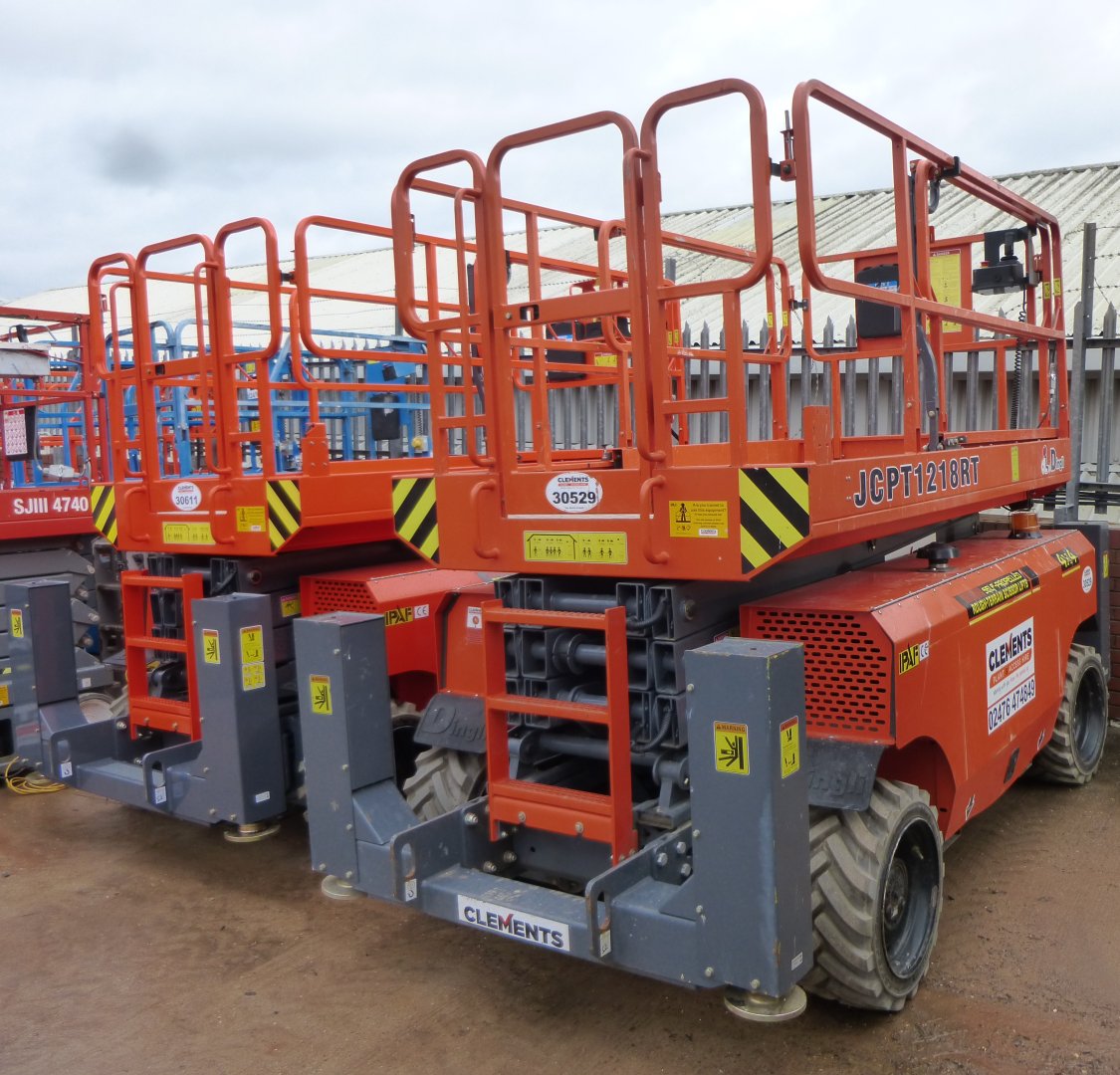 Our fleet of @ZhejiangDingli JCPT1218RT are great machines for all external working at height applications. Our machines are available on short & long term hire, so if you have a outdoor job to do, then get in touch. Call us on 02476 474849 or visit: buff.ly/3qKHqC7