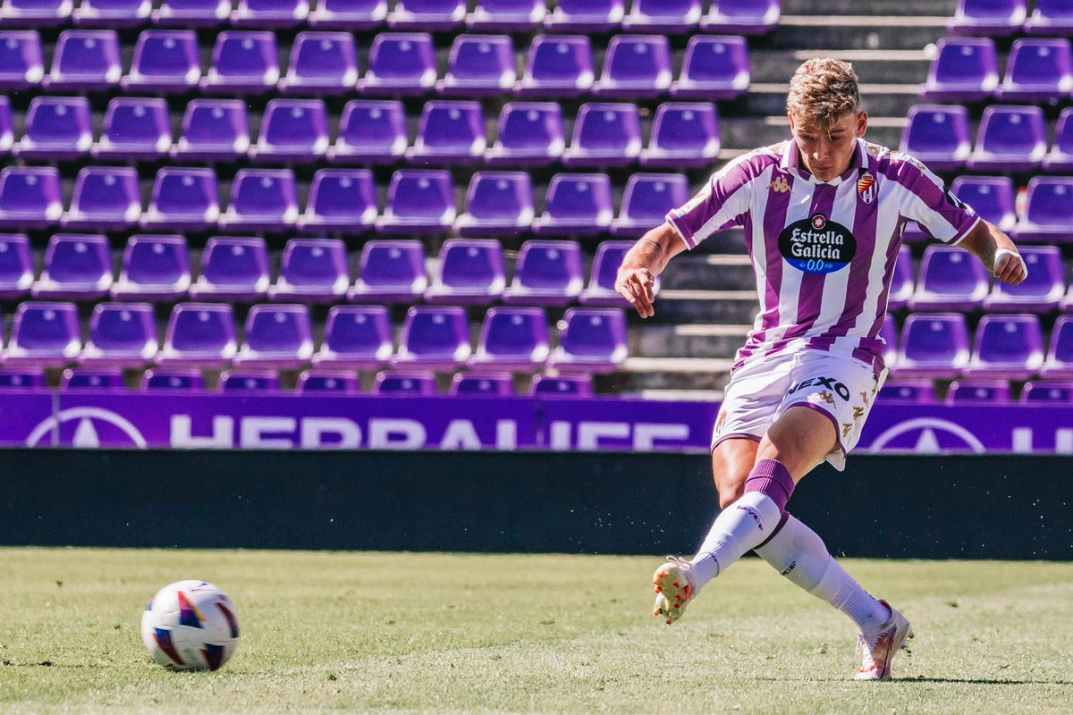 👀 Mira, ¿escuchas eso?

🔜 ⚽️ ¡Vuelve la competición en 24 horas! 

👊 <a href="/IvanGarriel/">Iván Garriel</a>