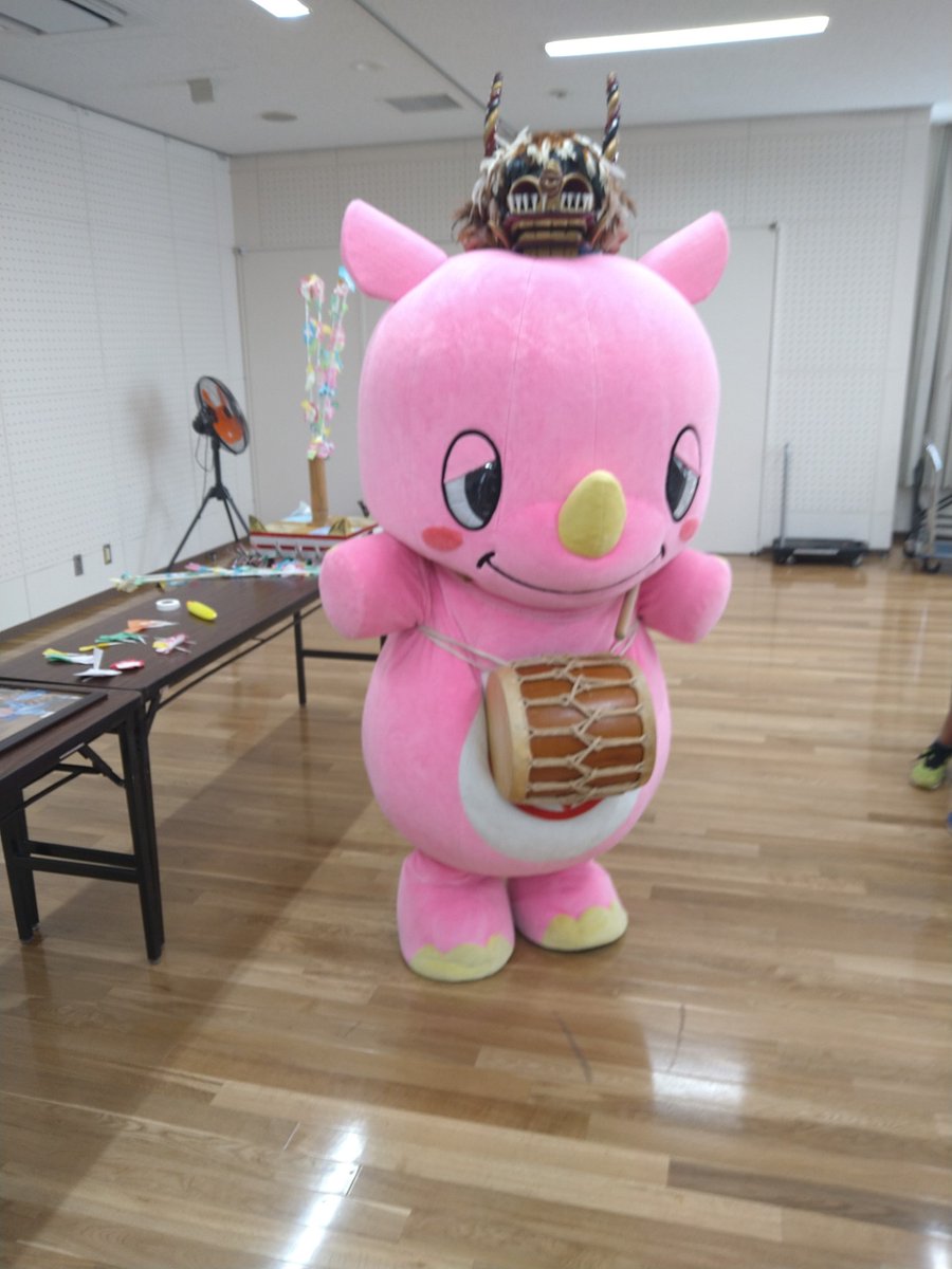 文化ホールで開催された「獅子舞体験」に行ってきたよ！ボクも太鼓を持たせてもらっちゃった！
８月２４日に別所地蔵寺で「別所の獅子舞」が見られるから、みんな行ってみてね♪
#文化ホール#別所の獅子舞