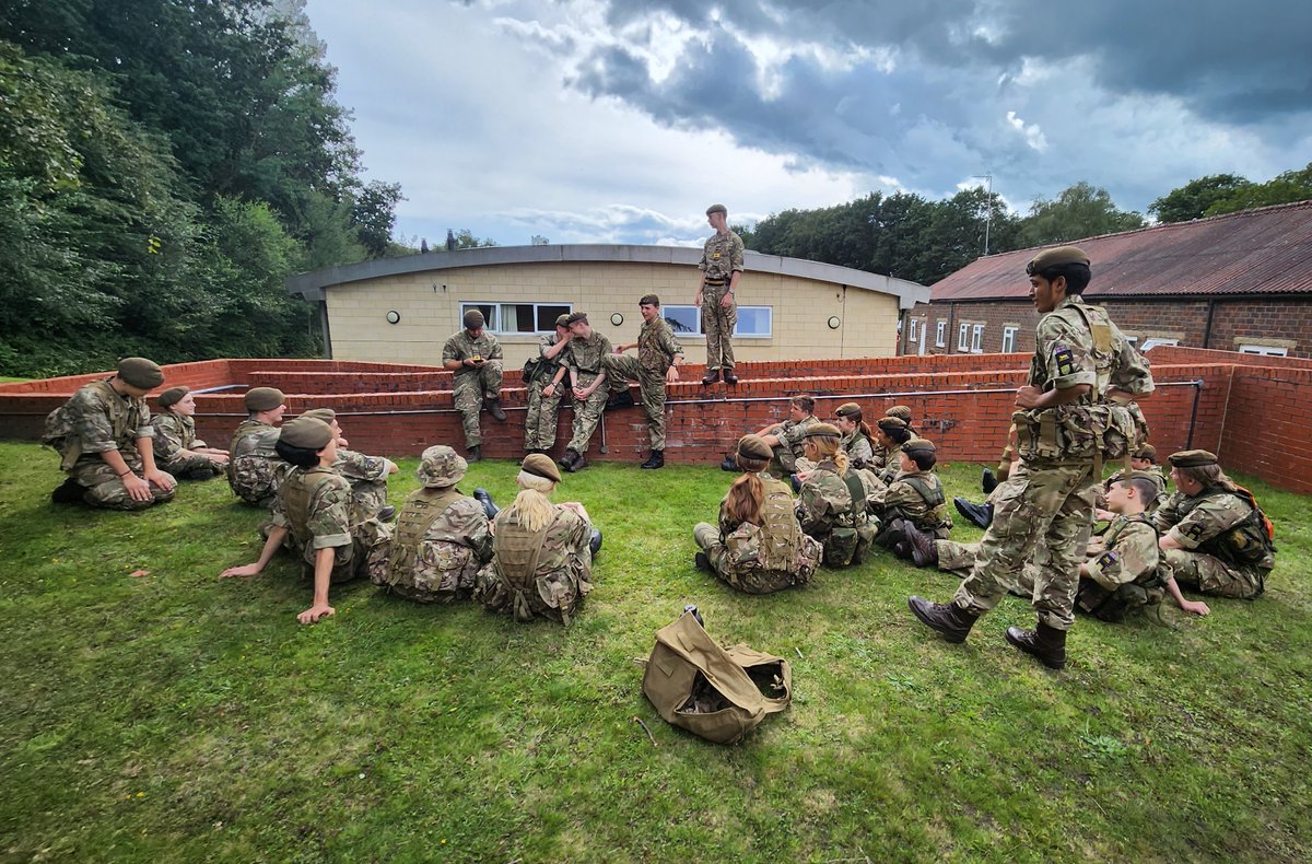 Our 1 Star cadets being put through their paces learning about the Cadet A2 GP Rifle weapon system. Cadets are shown how to strip and reassemble the weapon for cleaning as well as how to deal with stoppages and fault finding. Army Cadets - Going Further!