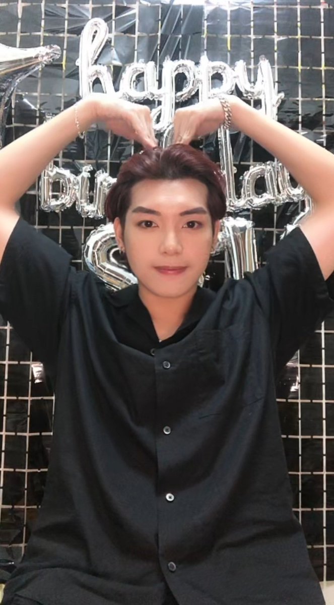 PHPPearls's tweet photo. [PHP SEV BIRTHDAY 🎉🥳🎁]

Cheers for our RoR King!

Thank you for watching Sev's Birthday Live.

HAPPY BDAY ROR KING
#PHP_SEVirthDay #HappyRoRDay
#Press_Hit_Play @PressHitPlay  @s_sev__ https://t.co/8HEW0VM2k3