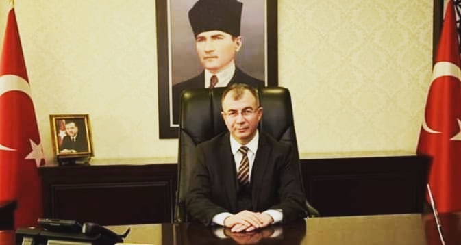 Cumhurbaşkanımız Sayın Recep Tayyip Erdoğan’ın tensipleriyle, Amasya Valiliğine atanan Sayın Yılmaz Doruk’a şehrimize hoşgeldiniz diyor, yapacağı çalışmalarda başarılar diliyorum.
@tobbiletisim @rhisarciklioglu @suluovatso1974 @turgutaksu05 <a href="/YilmazDoruk29/">Yılmaz Doruk</a>
Turgut Aksu
Yön. Kur. Bş