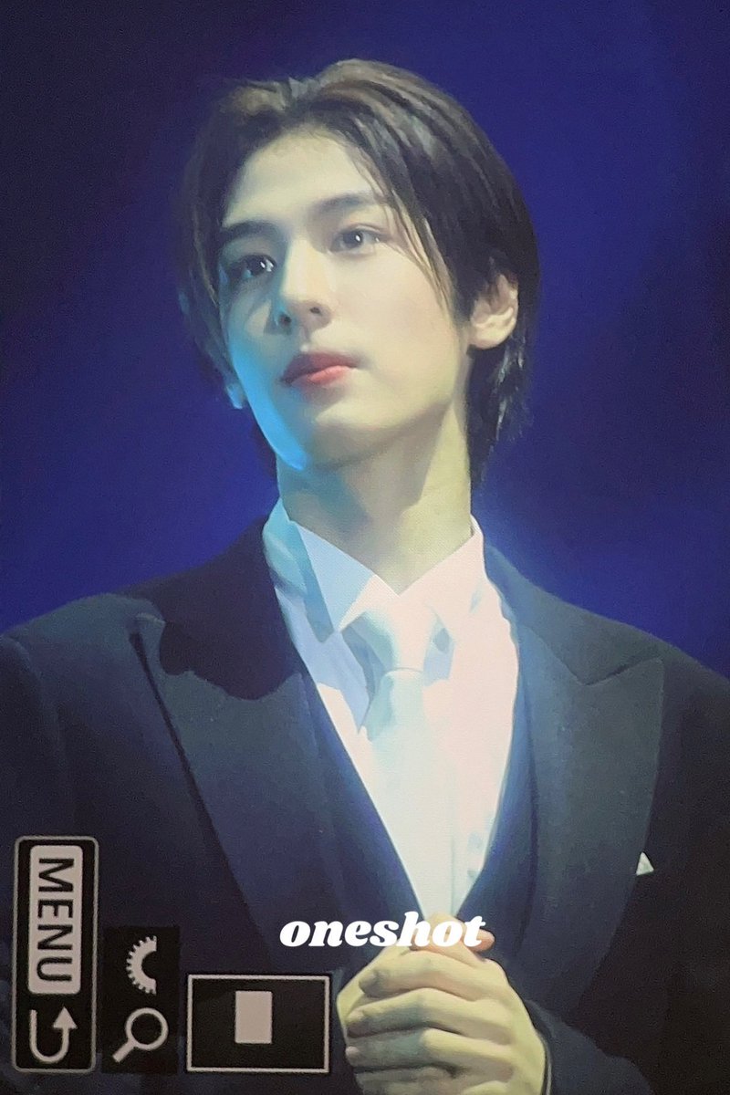 LEEHANFILMS's tweet photo. handsome prince leehan https://t.co/ntgCOD0Khs