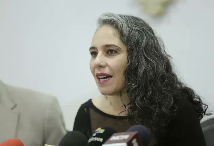 GloriaAgudeloCa's tweet photo. Para la #Recua eso de difamar y retractarse es un juego.
Deben ser privados de la libertad x #Jetones.
@PizarroMariaJo deberá retractarse por señalar a Diego Molano de torturar jóvenes.
La senadora tendrá que cumplir con la retractación a Diego Molano en los próximos días. https://t.co/7EyOb1pNbG