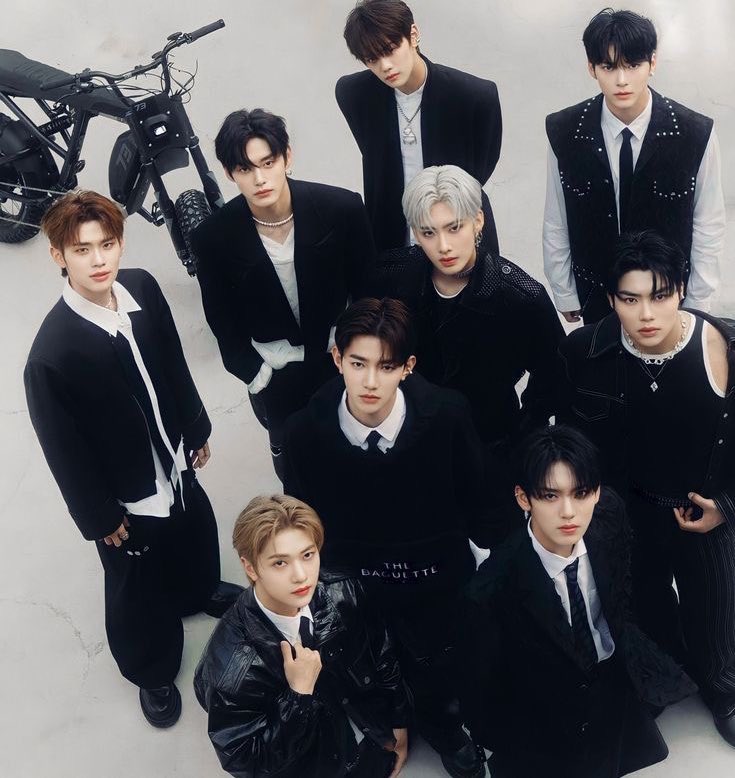 zb1winbr's tweet photo. #ZEROBASEONE junta-se a #IVE como os únicos grupos de kpop a ganhar o prêmio Bonsang e Rookie ao mesmo tempo no K GLOBAL HEART DREAM AWARDS 

#ZB1 #제로베이스원 #SUNGHANBIN #ZHANGHAO #KIMJIWOONG  #HANYUJIN #SEOKMATTHEW #KIMTAERAE  #KIMGYUVIN #RICKY #PARKGUNWOOK @ZB1_official https://t.co/VEB8V5euu4