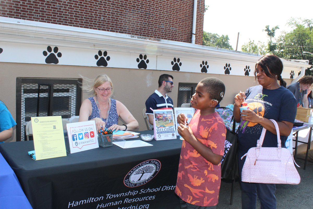 WeAreHTSD's tweet photo. 📣 Thank you to everyone who joined our first Pop-Up School House Event of 2023 @HTSD_YardHts 🐾

Next event: 
🐝  @HTSD_Sunnybrae
🗓 August 15th
🕰 3 - 5pm

#HTSD #HTSDPride
@ScottRRocco @HTSDSecondary @HTSDCurriculum @HamiltonTwpNJ @LauraGeltch @HTSD_HR @HTSD_Tech https://t.co/WSGzrI6ttM