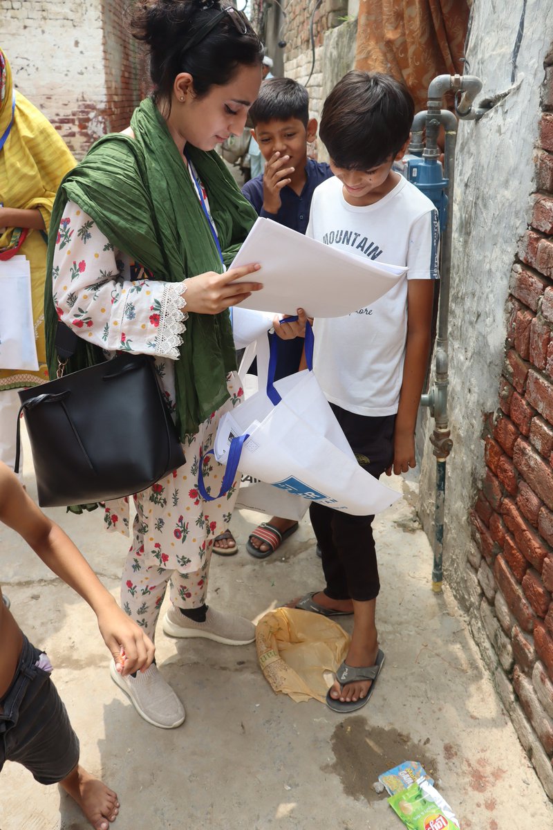 ASERPAKISTAN's tweet photo. #AserCycle23 updates!
ASER Provincial Workshop Punjab!
Aser Provincial Training and Workshop Punjab!
Day 2 of the training was based on a mock exercise of field survey and aser tool in which the participants were given hands on experience of aser assessment tool!
#ASERPakistan https://t.co/Ht4bL21JhA