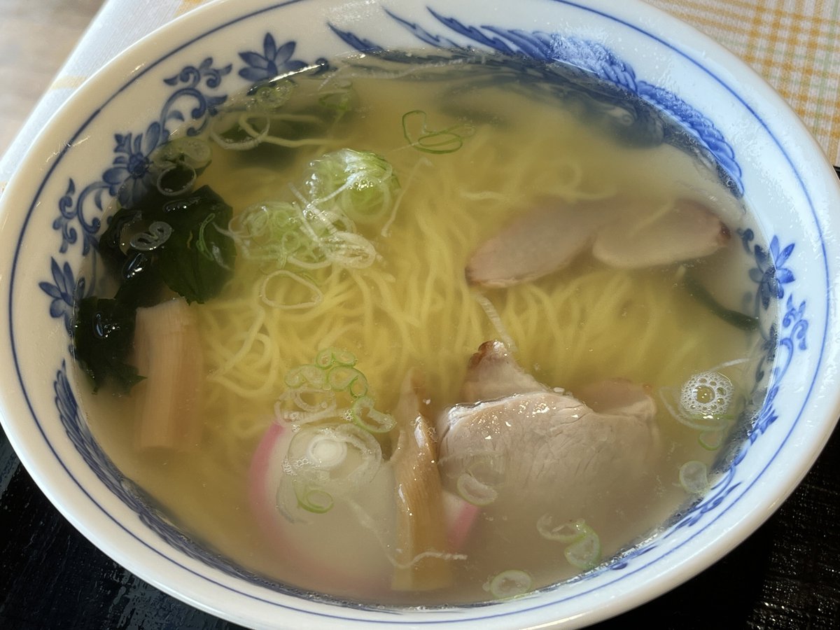 ANchan_CHANNEL's tweet photo. 「#レストランNOTSUKE」
塩ラーメン
北海しまえび(ゆで)
#NOTSUKE #北海道 #別海町 #野付半島ネイチャーセンター #ラーメン #中華そば #麺スタグラム #グルメ #激ウマ #ラーメン好きな人と繋がりたい #ラーメン好きと繋がりたい #ラーメン大好き #ラーメンインスタグラマー #美味しい #また行きたい https://t.co/nPxleVSMsb