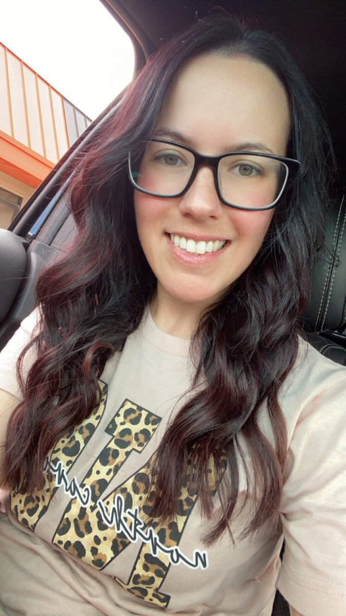 realtortiffany_'s tweet photo. Getting that fall hair ready💁🏻♀️ #pumpkineverything #imreadyforfall https://t.co/iKC2YWNZXO