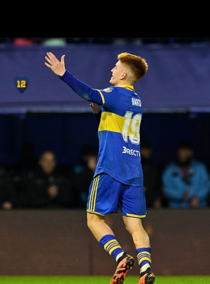 LanegriAny's tweet photo. 💙💛💙 Que jugador mamita querida 💙💛💙 se me rompen las manos por aplaudirte cada partido. #elcolo Picante y Atrevido 👏👏👏 ESTO ES BOCAAAAA CARAJO 💙💛💙 https://t.co/HbPtxO8dWd