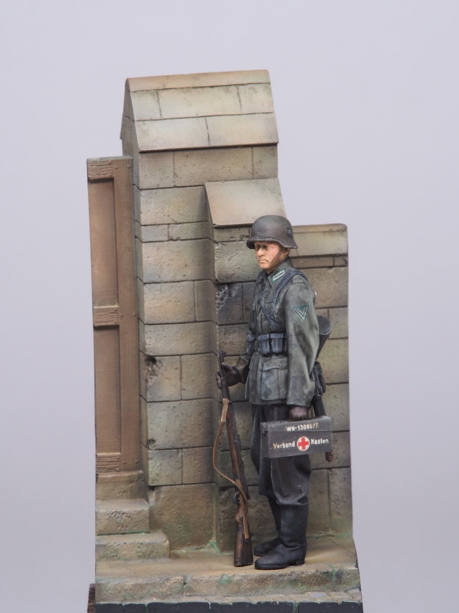 fuusanhobby's tweet photo. 組み合わせ 完成 \(〃▽〃\)
ロイヤルモデル 1/35
レジンビネットベース
タミヤ 1/35
ドイツ歩兵セット(大戦中期)
#タミヤ #TAMIYA
#ロイヤルモデル #RoyalModel https://t.co/TGyj04sfhf