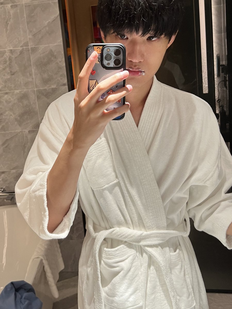 soobinqq tweet media
