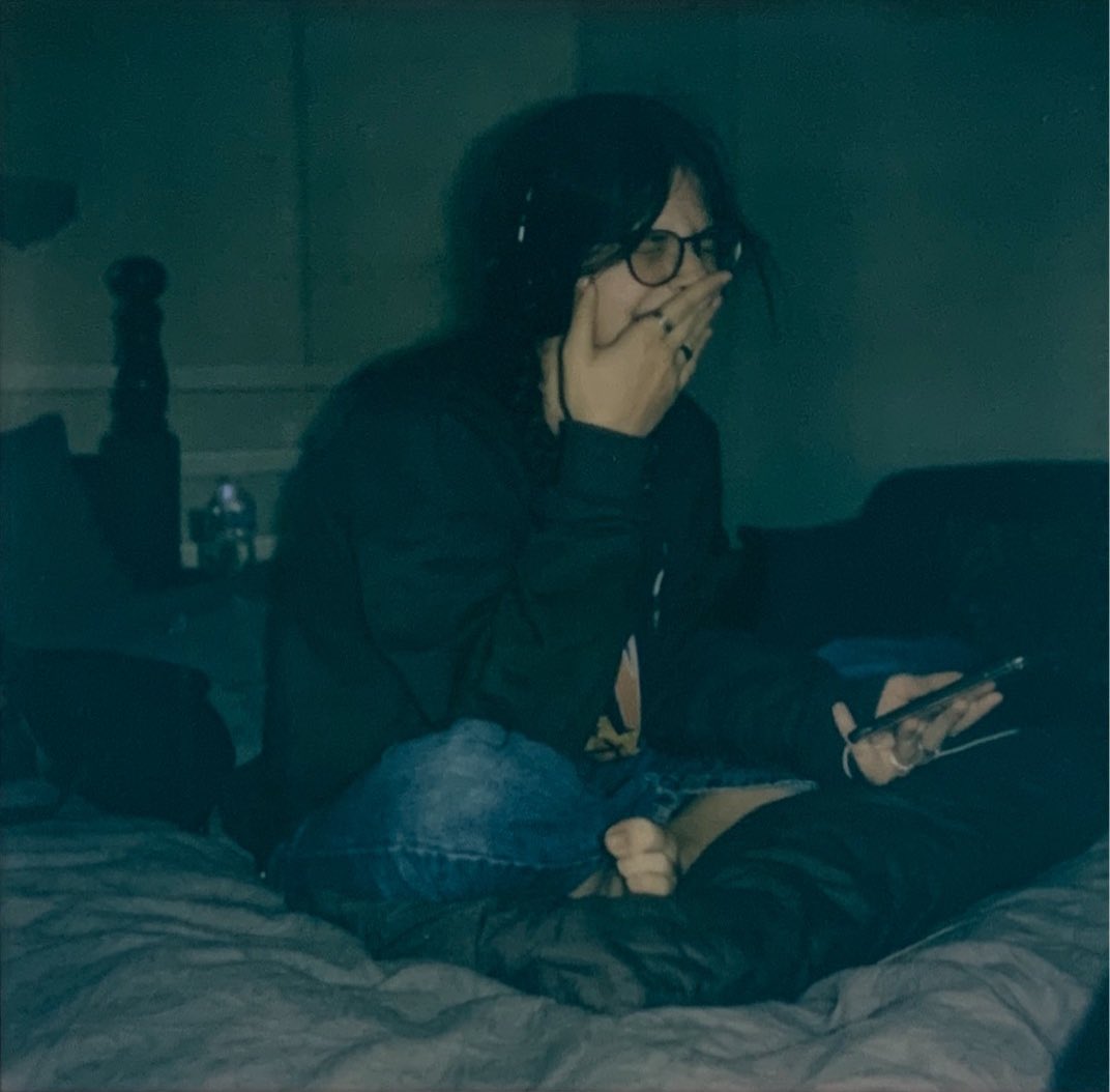 _avhasia's tweet photo. Me when 1989 was released……….       Me when 1989 TV was released https://t.co/n0TQj2xgeu