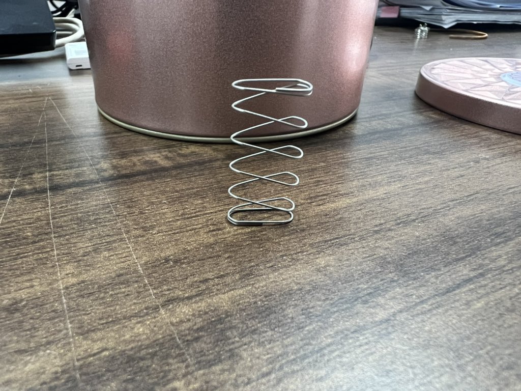 SPRING FORMER & WIRE BENDER tweet media