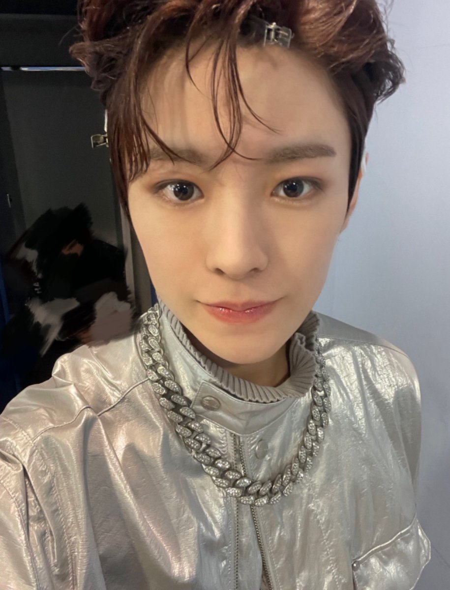 smrookies's tweet photo. [유우시] 루시퍼 무대가 공개됐네요 😚
다음주는 U도 공개되니까 많은 관심 부탁드립니다！🥰

#유우시 #YUSHI
#SMROOKIES #SR23B

#NCTUniverse #NCTUniverse_LASTART #LASTART https://t.co/OZczoK4XnI
