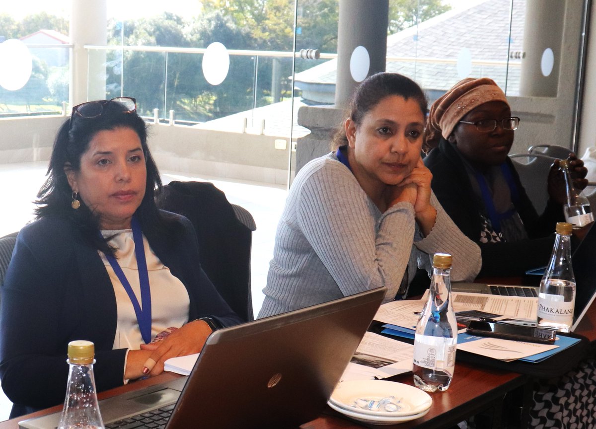 faosfsafrica's tweet photo. Since its launch in Dec 2018 the #STOSAR Project has achieved remarkable progress in the #SADC region by implementing an Agricultural Information Management System🖥️, tackling transboundary plant pests 🐛& animal diseases🦠to unlock market access & stimulating economic growth📈 https://t.co/hoXVmcKyL0