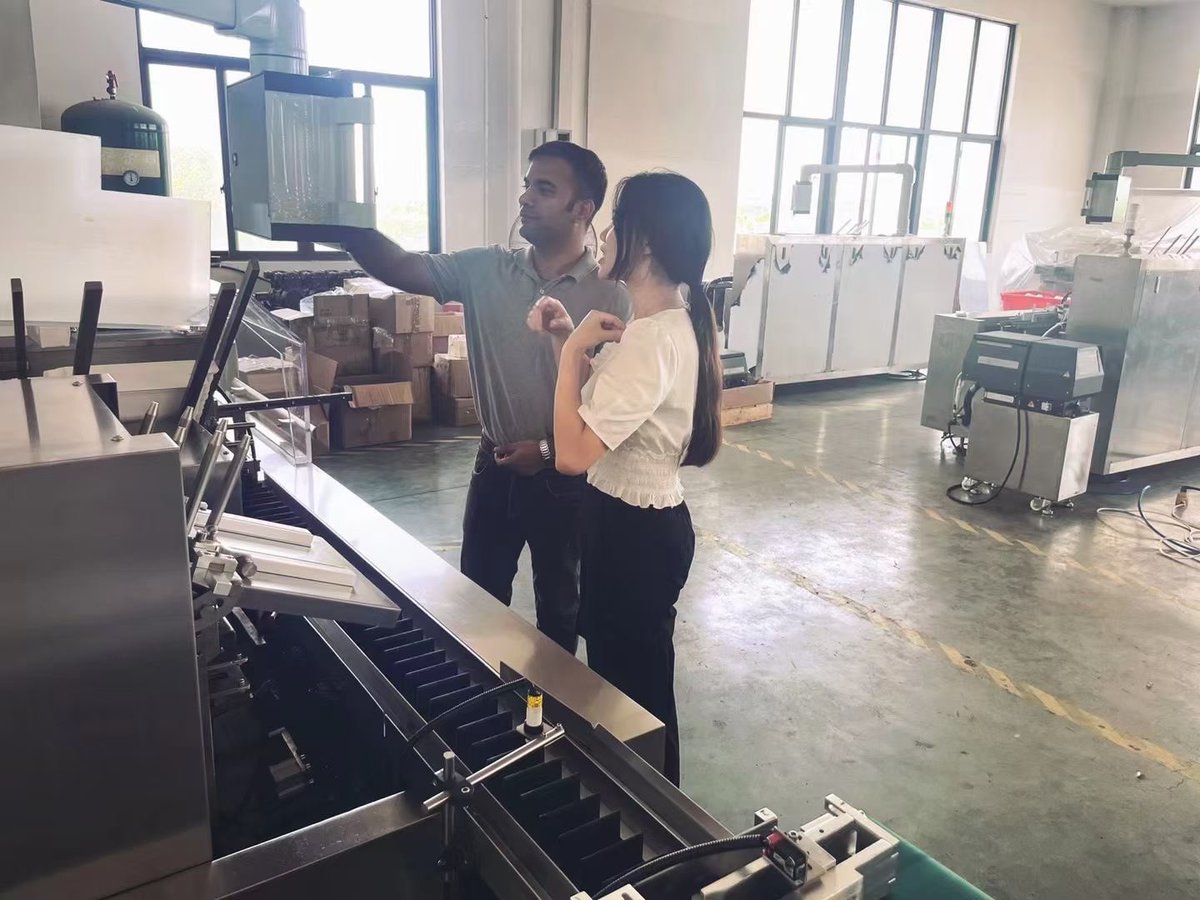 IkolCai's tweet photo. 有朋自远方来，不亦乐乎。
​Warmly welcome to visit us, my friend.
​Hope to stay longer next time.☺️🤝 https://t.co/6S29yjRMNB
