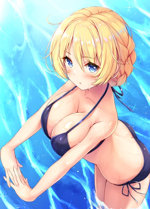 夏コミの本は水着成分がないので水着ダージリン #ガルパン 