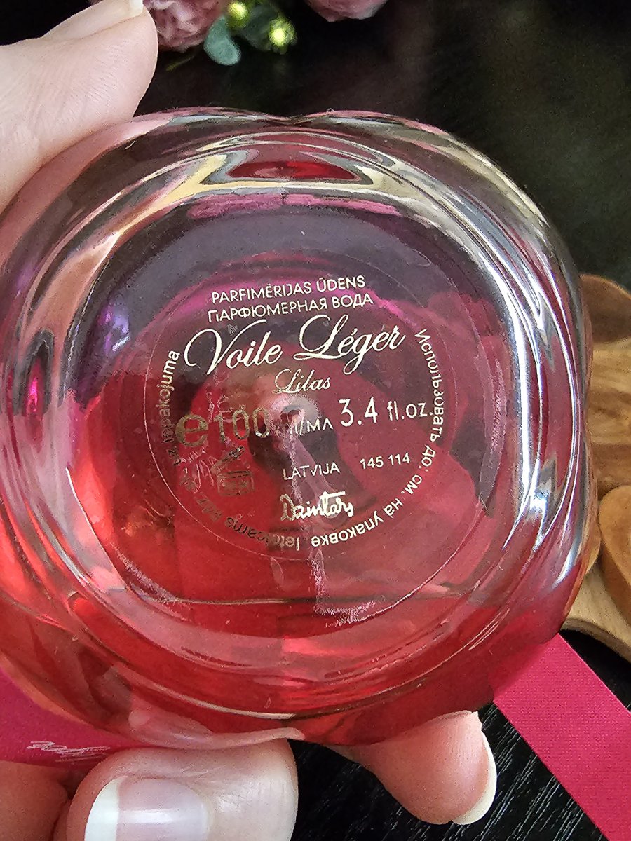 _MakeUp_Shop_'s tweet photo. 💗Залишок парфумерної води Voile Leger Lilas Dzintars (Дзінтарс) без кришечки.
📣Ціна 1200 грн.
#Dzintars #edp #интернетмагазинпарфюмерии #makeupshopcomua #красота #парфуми #dzintarsintriga
#залишокпарфумів #parfum #дзінтарс #жіночапарфумерія #жіночапарфумеріяукраїна #відліванти https://t.co/iKK38cp7pP