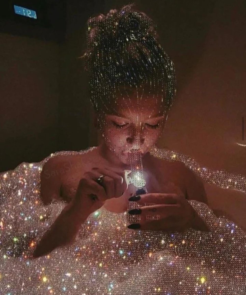 Celebrating women all week!

📸 sarashakeel weedmaps