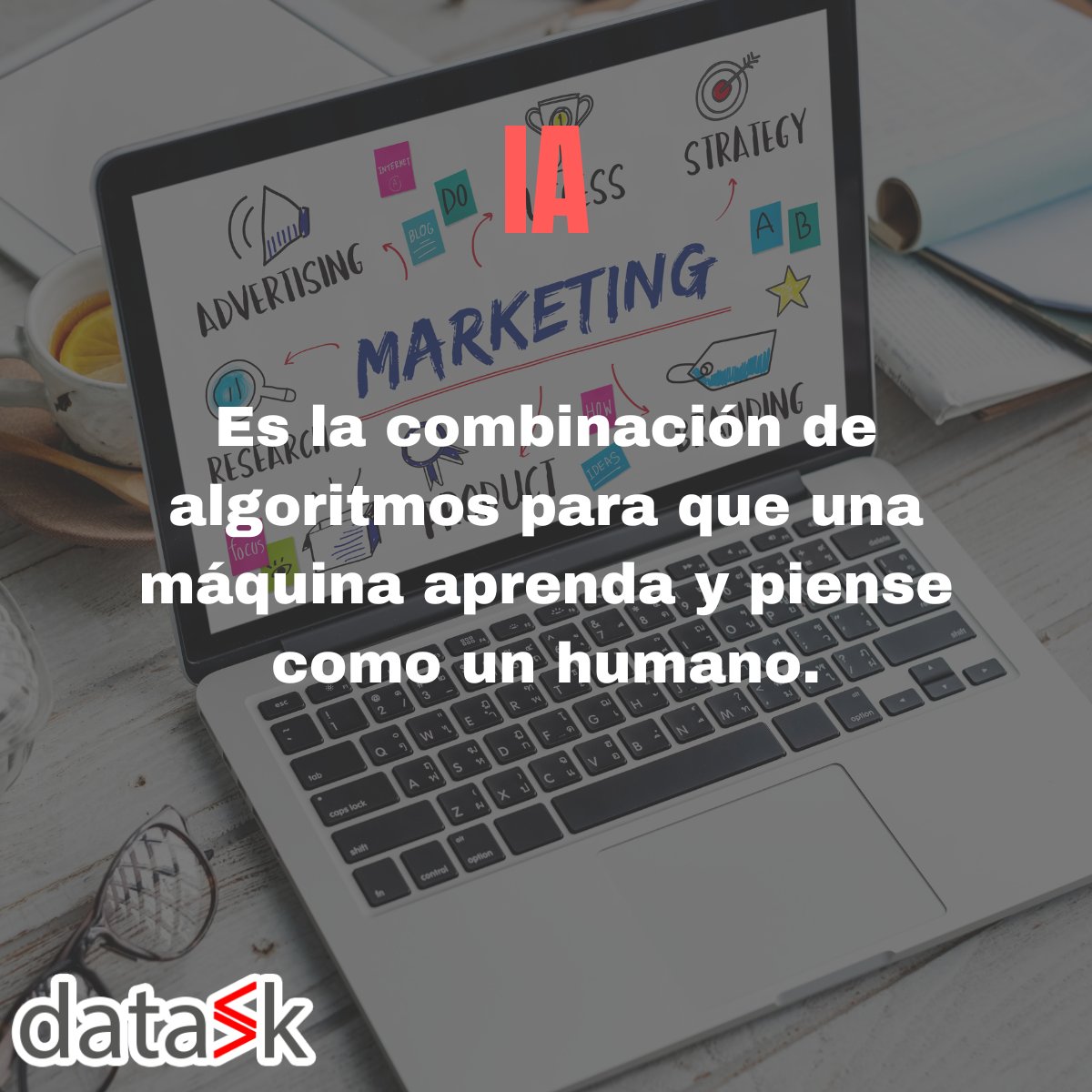 Dataskworld's tweet photo. #diccionariodemarketing

¿Sabias el significado de "IA"?

👍 Si, ya lo conocia

❤ No, pero ahora ya lo se

#marketing #marketingdigital https://t.co/wrXFQEdGQK