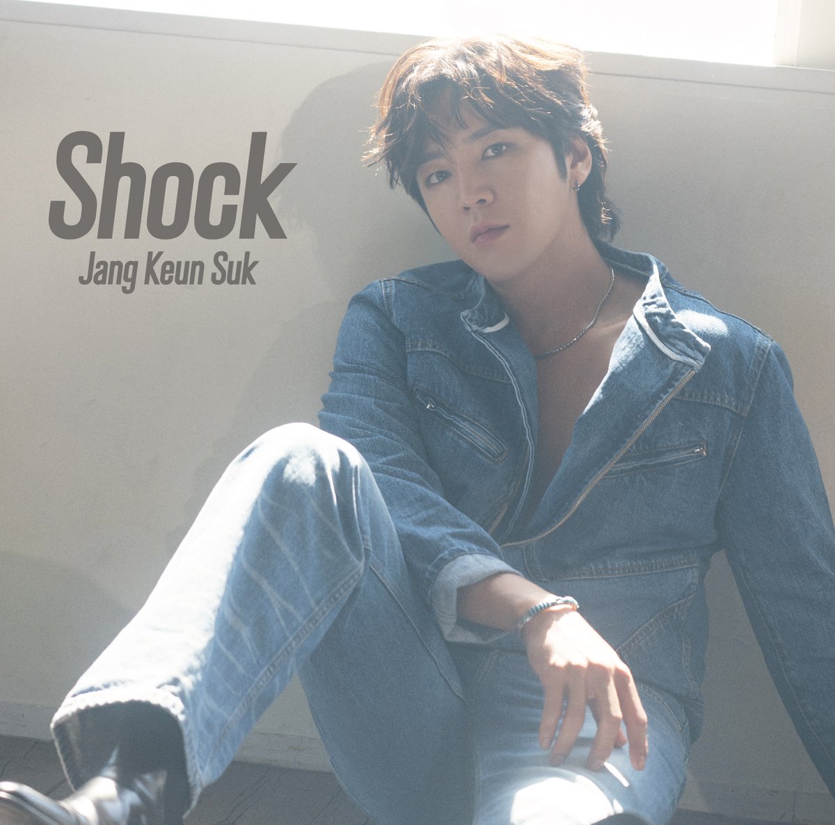 Kkorepo's tweet photo. #チャングンソク 9月27日（水） 約１年ぶりとなるシングル「#Shock」 最新ビジュアル公開＆収録内容決定！
https://t.co/6Gl2Qkck7P https://t.co/Ewb4o6AcH7