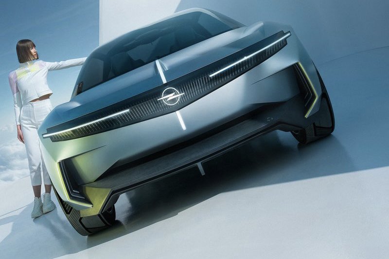 newotomobil's tweet photo. Opel Experimental Concept...
#opel #experimental
#opelexperimental
#opelexperimentalconcept
#opel2024 #newopel
#experimentalconcept
#opelconcept https://t.co/UcMhFBnqMB