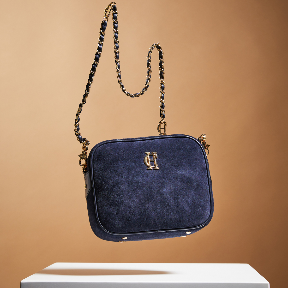 Philip Morris & Son tweet media