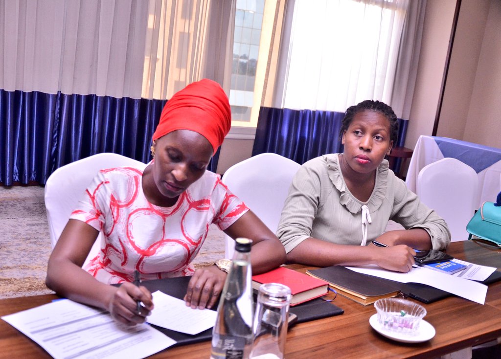 cehurduganda's tweet photo. This is to further equip them with comprehensive knowledge and information on SRHR laws and policies, the legal defense of the Harm Reduction Model, and the Life Exception Model.
#HarmReductionUG
#HarmReductionModel
@JasProgramme https://t.co/RL2oqY15OG