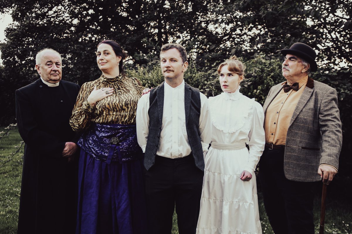 DramaEly's tweet photo. How well does young Vivie know her mother, Mrs Kitty Warren? Has her life been funded by something improper and immoral? Thur 14 - Fri 15 Sept, 7.30pm &amp; Sat 16 Sept at 2.30pm. Photo by D Blaikie Photography.
https://t.co/zfvtQaYLWV https://t.co/dB8HVUdLht