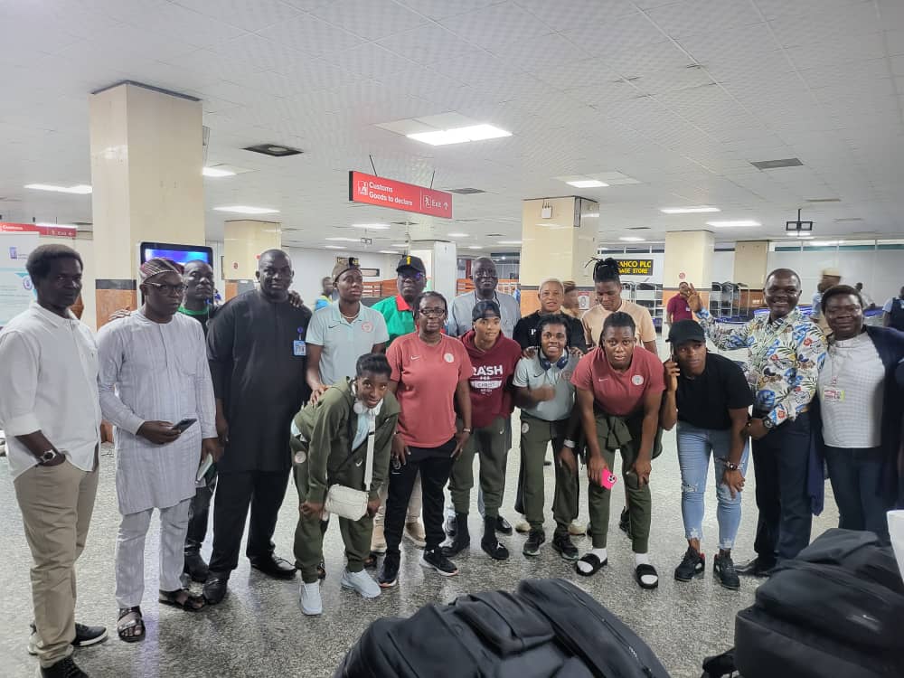 oluchitobex's tweet photo. FIFAWWC23  : It was a  delightful and proud journey for the Super Falcons in Australia.  It officially ended on Wednesday as the queens touched down in Lagos at the Muritala Mohammed Int. Airport, Lagos. @OlayinkaOlawol6 @LISinternationl @Eko_Football https://t.co/tAtGVJvbm1