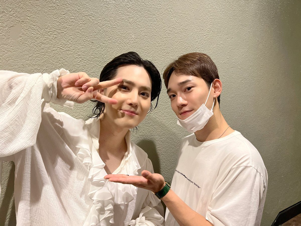 real_exol6161's tweet photo. روزم ساخته شد

@weareoneEXO https://t.co/n3AAYJaV8B