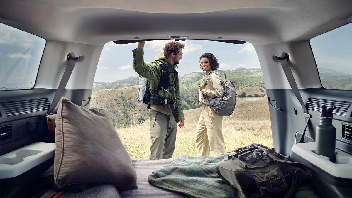 Open a new chapter of your life to experience more. 

Open for More
SANTA FE

For more information : youtu.be/74mCRZl1YPI

#Hyundai #SANTAFE #TheallnewSANTAFE #SUV #RefinedRobustSUV #OpenForMore