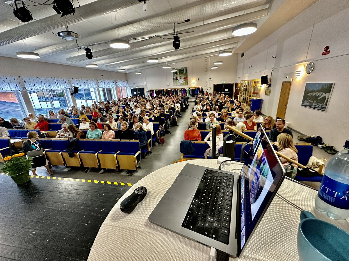 Great to be back in Uppsala 🇸🇪 
Questions for today include:
1. How can we encourage our students to step out of their comfort zones?
2. Why and how should we develop our students’ self-efficacy?
3. Which approach to questioning leads to the best learning outcomes?
#learningpit