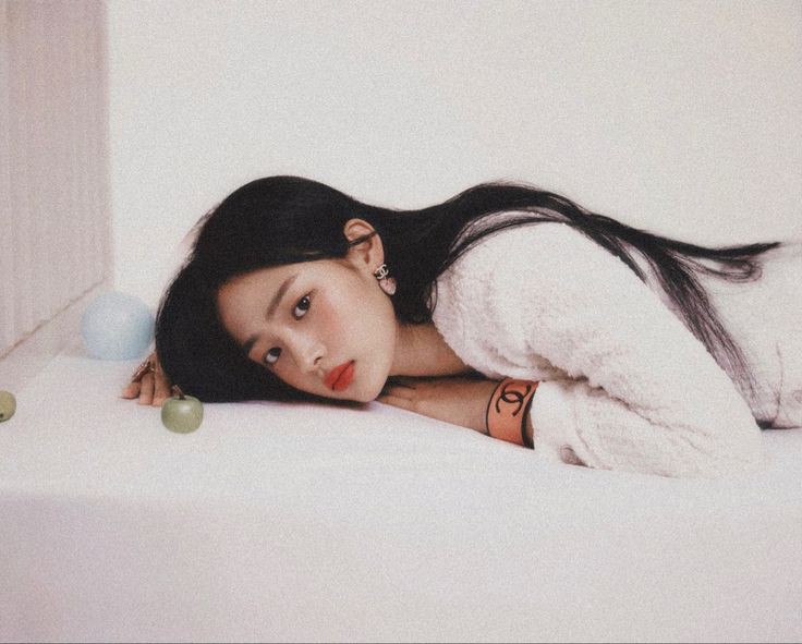 pineatravis's tweet image. best pose for them