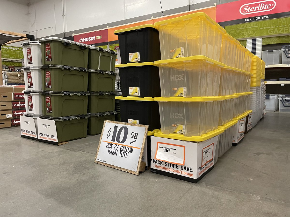 JulianGarciaHD's tweet photo. Another great day at Mira Mesa! I love how much my closing team takes pride in their work! 🔥 https://t.co/B7onSKhWWO