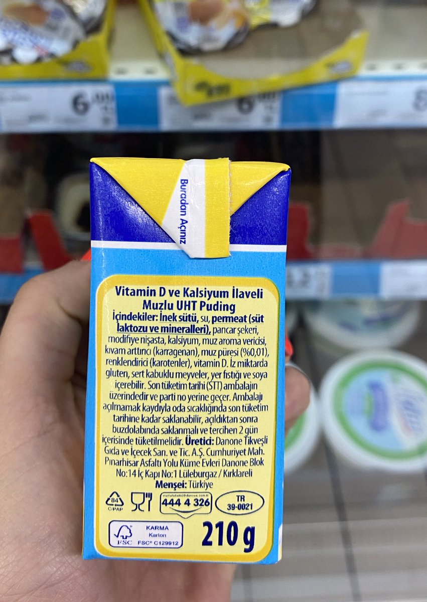 Demek sadece fason üretiminizde değil kendi üretiminizi de muzdan mahrum bırakıyorsunuz.

Peki bu ürün muzlu mu? Evet 😊
Ne kadar muz var? 10.000’de 1 😊
Muz tadı nerden geliyor? Aroma vericilerden😊
 
Piyasadaki meyveli süt ürünleri kabak tadı vermeye başladı.

#Denetimsizde