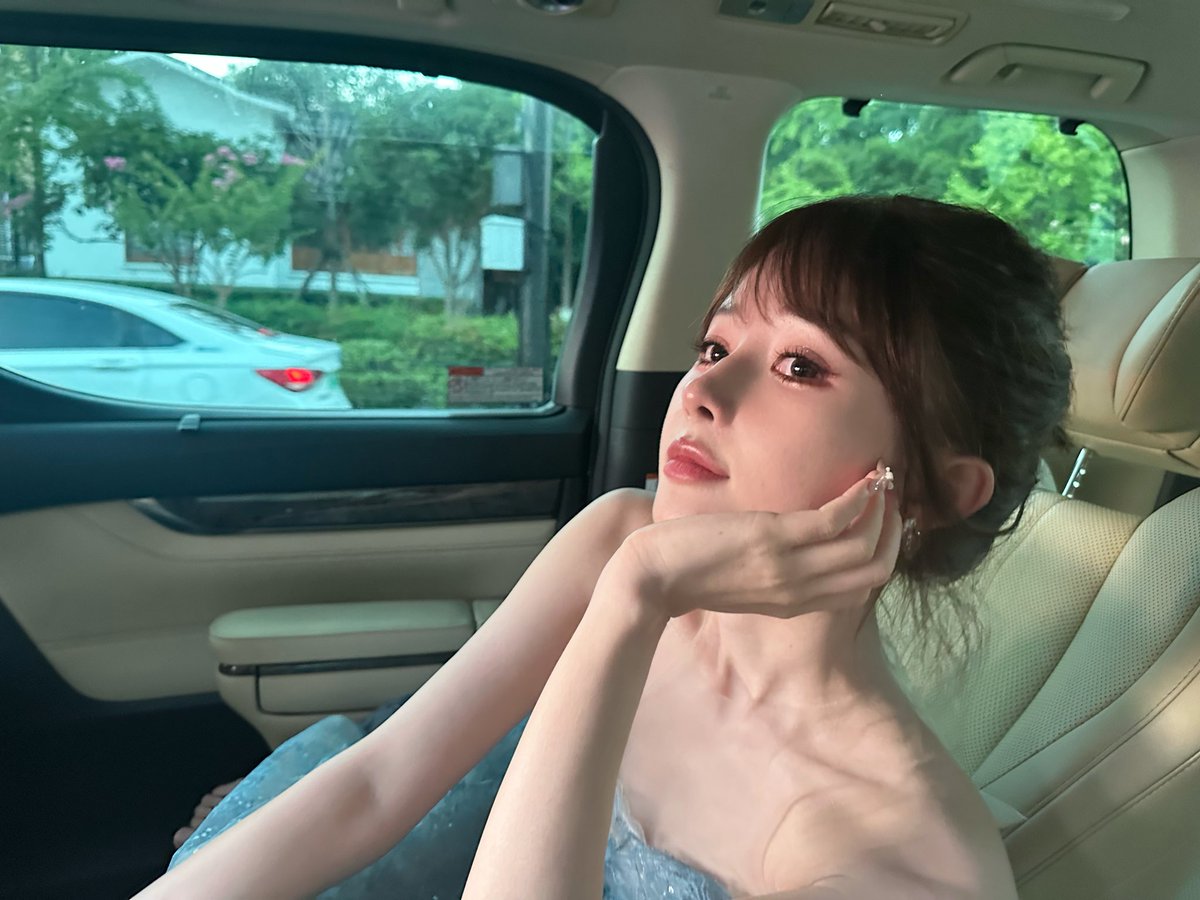 听说要变盘了 
是不是该把我的存钱罐敲一敲 私房钱搜一搜 做好准备😂 https://t.co/fFEKGORNPv