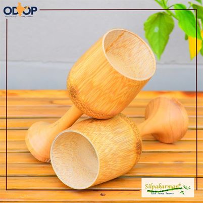 ODOP_IND's tweet photo. .@ODOP_IND facilitated the #ODOP tagging of @silpakarman products, amplifying exposure &amp; market reach. Founded by Ms. @DhwaniShree &amp; Ms. @AK_Shia, @silpakarman champions sustainable bamboo products from West Tripura.

#OneDistrictOneProduct #InvestInTripura #InvestInIndia https://t.co/m39efmWU2Z