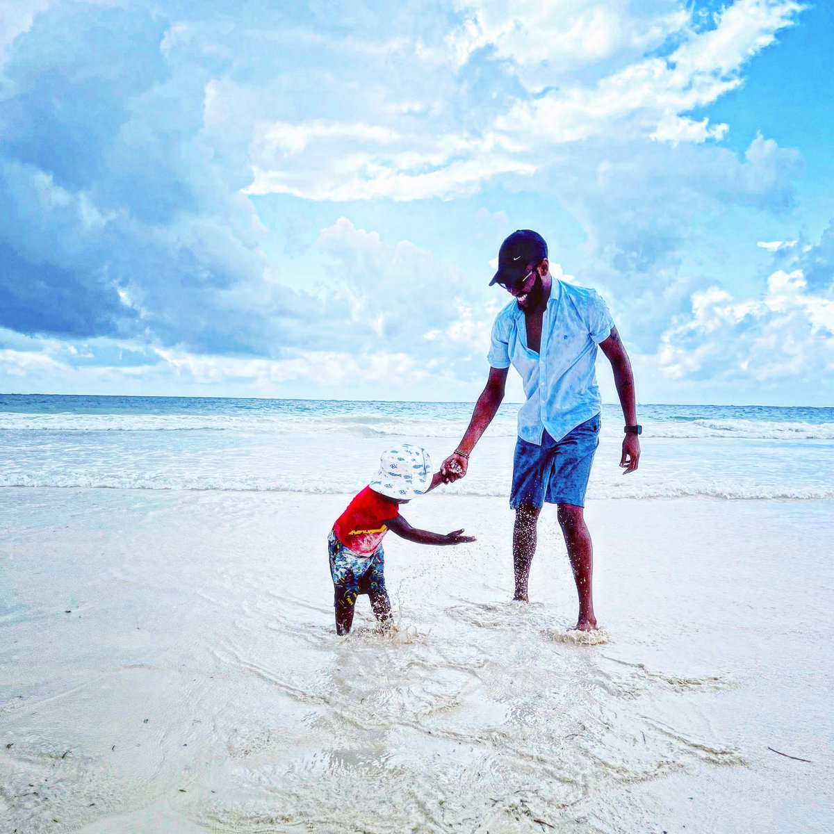 Tesh Mbaabu ™ tweet media