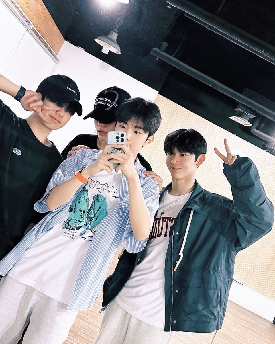 ha⭑eun tweet media